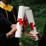 Đổi visa du học sang đi làm ở Nhật: hồ sơ và mốc thời gian