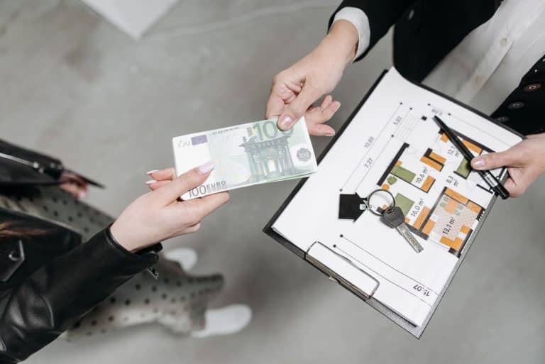 Reikin là gì và có thương lượng bỏ được không khi thuê nhà?